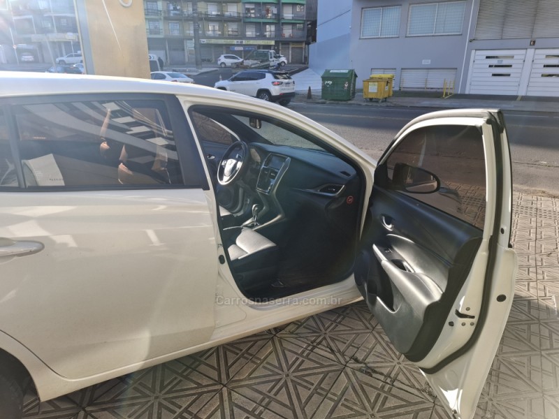 YARIS 1.3 16V FLEX XL PLUS TECH MULTIDRIVE17 - 2020 - CAXIAS DO SUL
