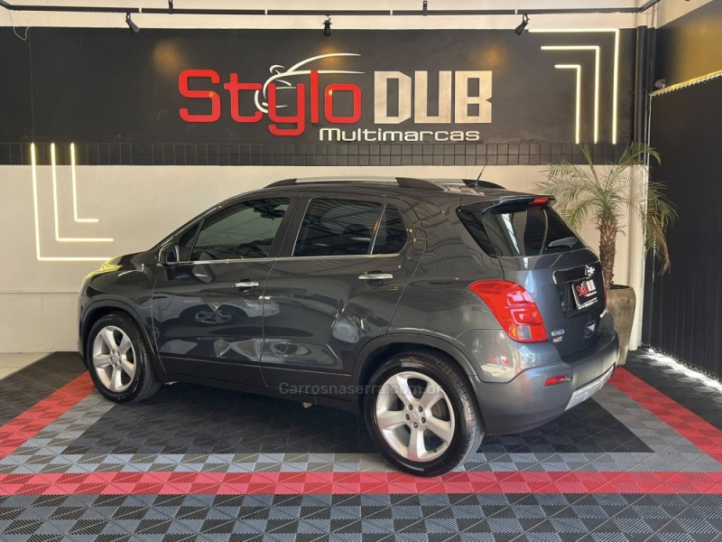 TRACKER 1.8 MPFI LTZ 4X2 16V FLEX 4P AUTOMÁTICO - 2015 - ESTâNCIA VELHA