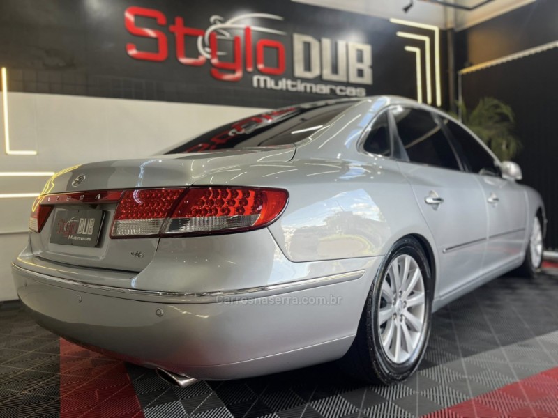 AZERA 3.3 MPFI GLS SEDAN V6 24V GASOLINA 4P AUTOMÁTICO - 2009 - ESTâNCIA VELHA