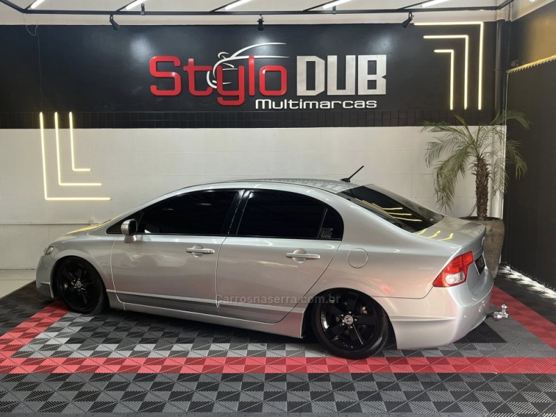 CIVIC 1.8 LXS 16V GASOLINA 4P AUTOMÁTICO - 2007 - ESTâNCIA VELHA