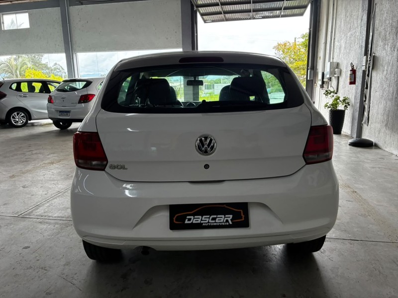 GOL 1.0 MI CITY 8V FLEX 4P MANUAL - 2014 - BOM PRINCíPIO