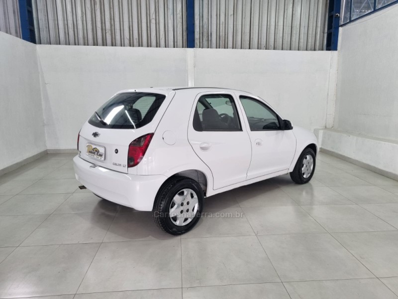 CELTA 1.0 MPFI LT 8V FLEX 4P MANUAL - 2012 - VACARIA