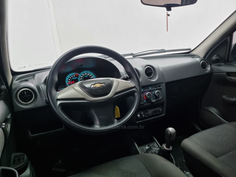 CELTA 1.0 MPFI LT 8V FLEX 4P MANUAL - 2013 - VACARIA
