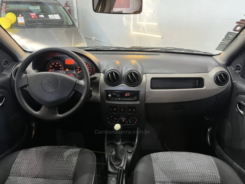SANDERO 1.0 EXPRESSION 16V FLEX 4P MANUAL - 2008 - ESTâNCIA VELHA