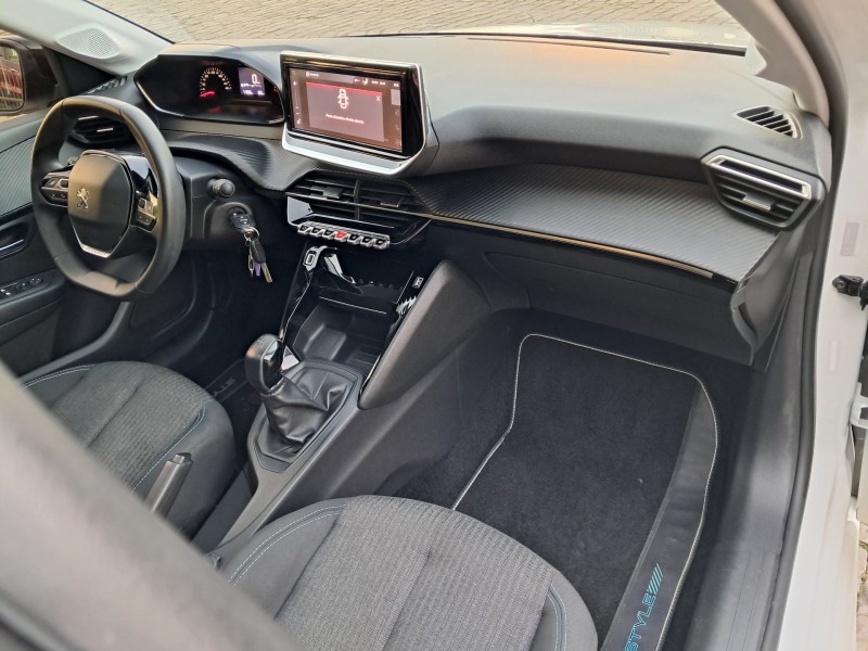 208 1.0 STYLE FLEX 6V 4P MANUAL - 2023 - CAXIAS DO SUL