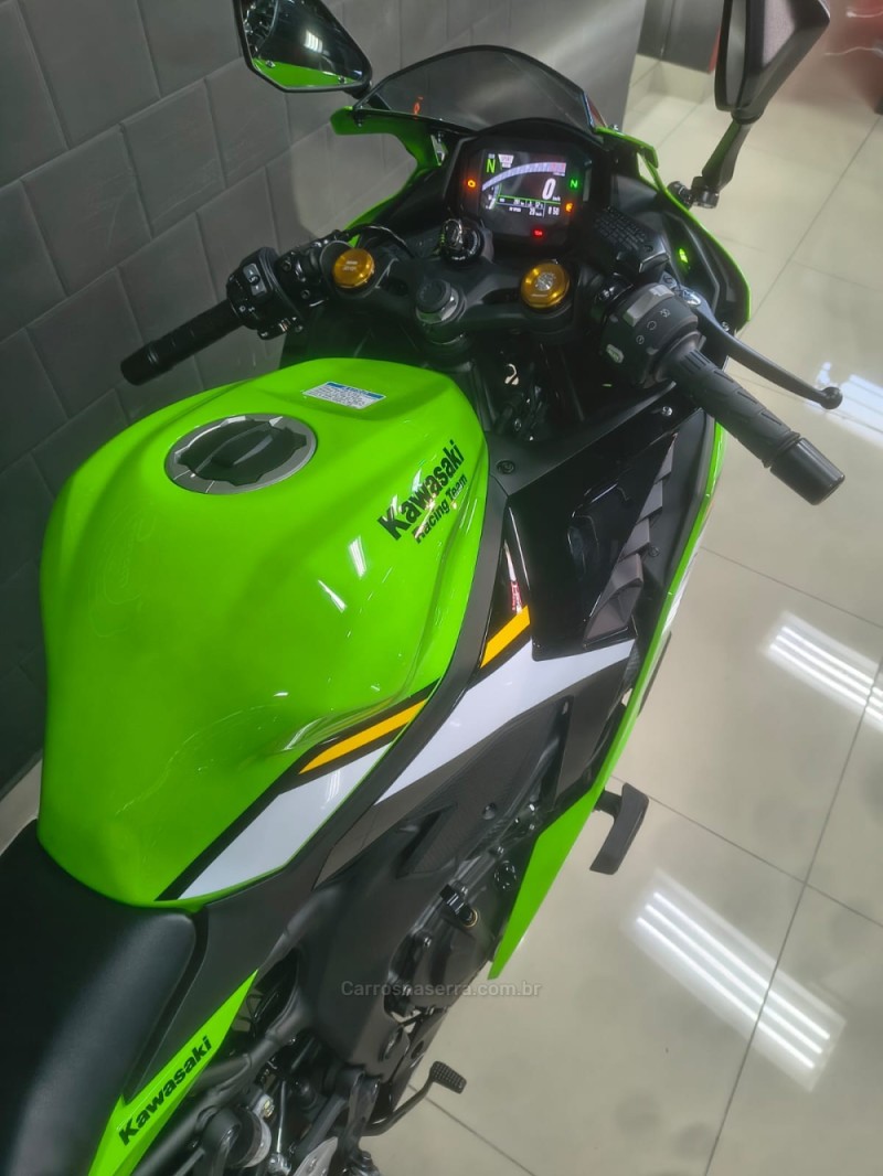 NINJA ZX-4R  - 2026 - CAXIAS DO SUL