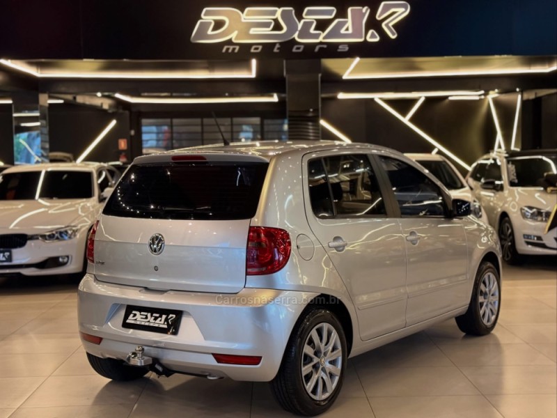 FOX 1.0 MI 8V FLEX 4P MANUAL - 2013 - NOVO HAMBURGO