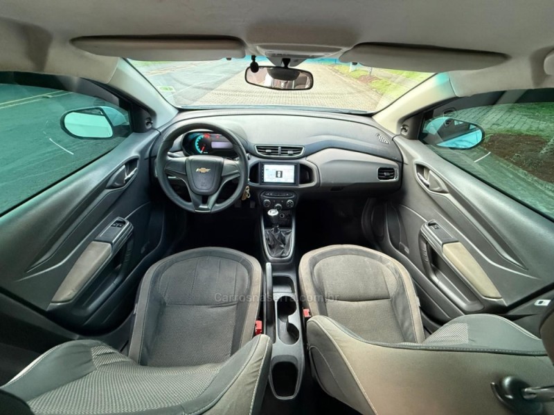 PRISMA 1.0 MPFI LT 8V FLEX 4P MANUAL - 2014 - IVOTI