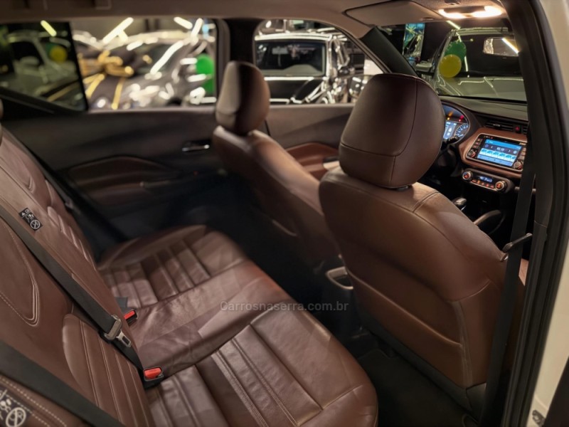 KICKS 1.6 SL 16V FLEXSTAR 4P AUTOMÁTICO - 2018 - NOVO HAMBURGO