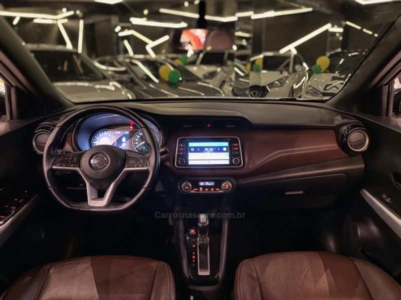 KICKS 1.6 SL 16V FLEXSTAR 4P AUTOMÁTICO - 2018 - NOVO HAMBURGO