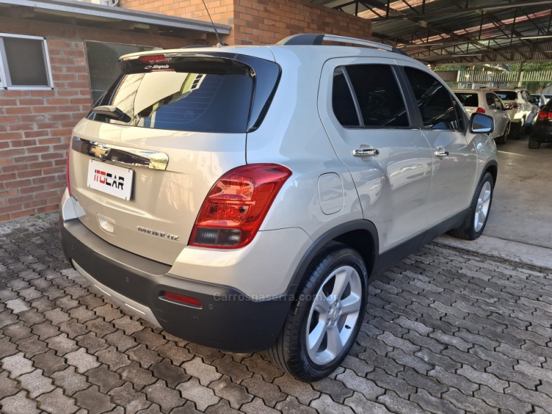 TRACKER 1.8 MPFI LTZ 4X2 16V FLEX 4P AUTOMÁTICO - 2015 - GARIBALDI