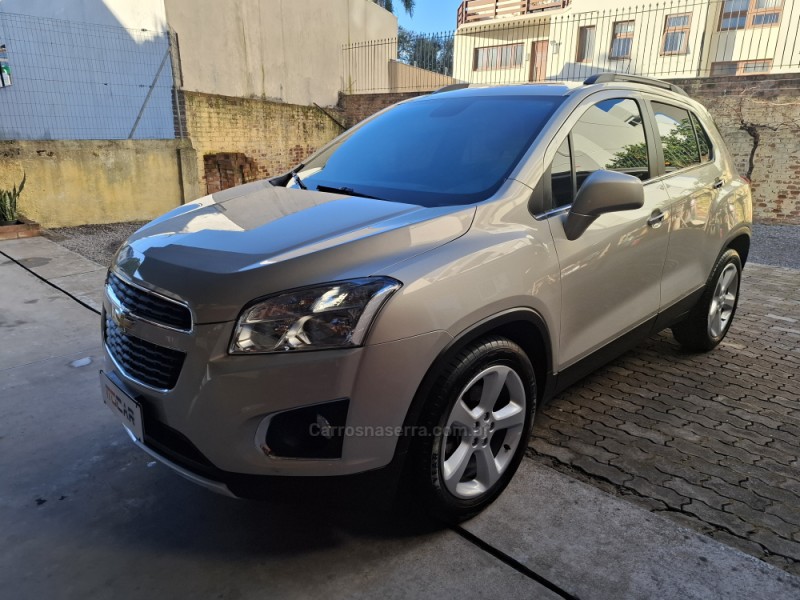 TRACKER 1.8 MPFI LTZ 4X2 16V FLEX 4P AUTOMÁTICO - 2015 - GARIBALDI
