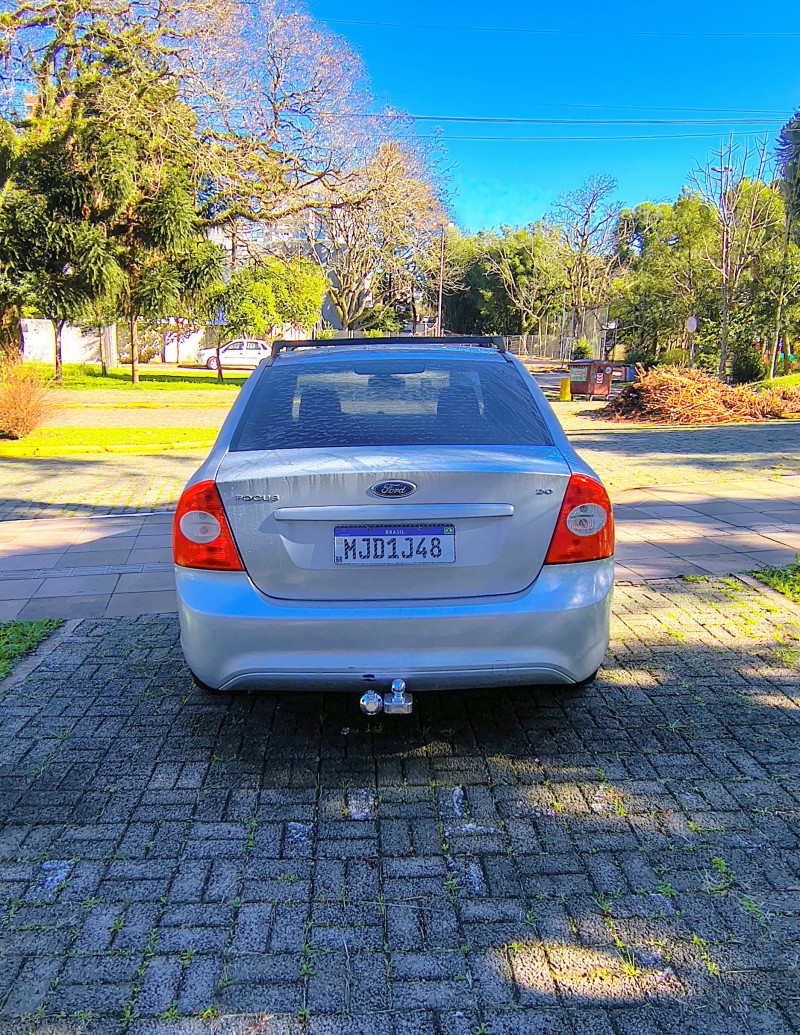 FOCUS 2.0 FC 16V GASOLINA 4P MANUAL - 2009 - FARROUPILHA
