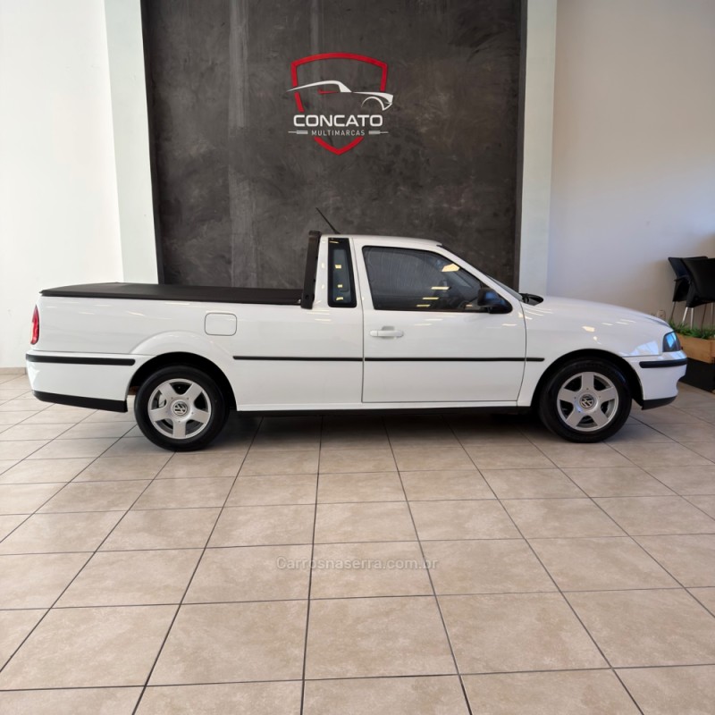 SAVEIRO 2.0 MI CS 8V GASOLINA 2P MANUAL G.III - 2001 - FARROUPILHA