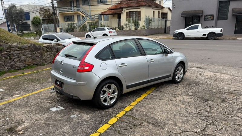 C4 1.6 GLX 16V FLEX 4P MANUAL - 2011 - FARROUPILHA