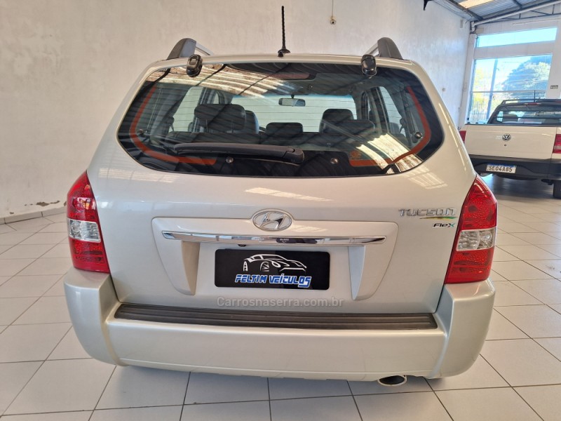 TUCSON 2.0 MPFI GLS 16V 143CV 2WD FLEX 4P AUTOMÁTICO - 2014 - NOVO HAMBURGO