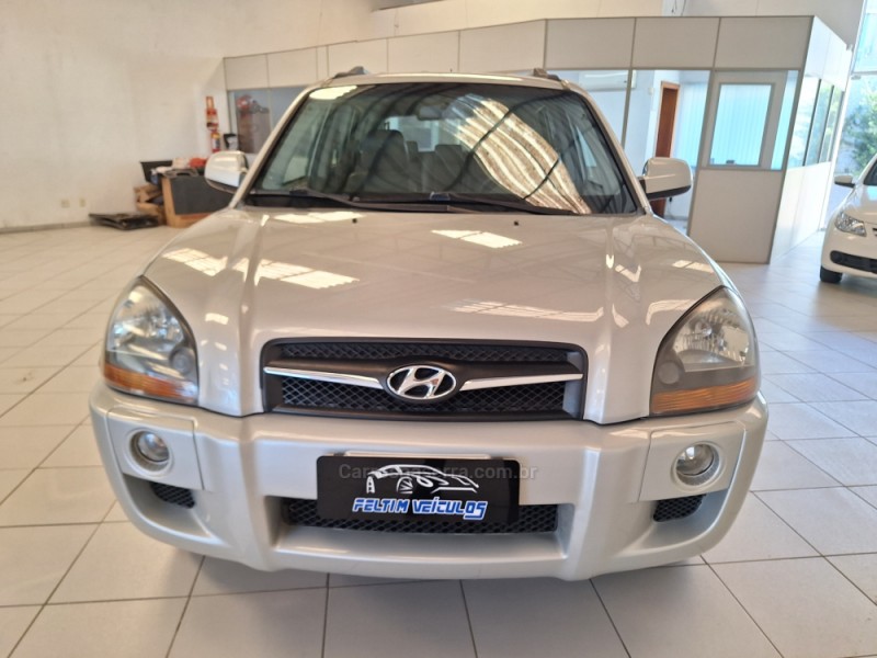 TUCSON 2.0 MPFI GLS 16V 143CV 2WD FLEX 4P AUTOMÁTICO - 2014 - NOVO HAMBURGO