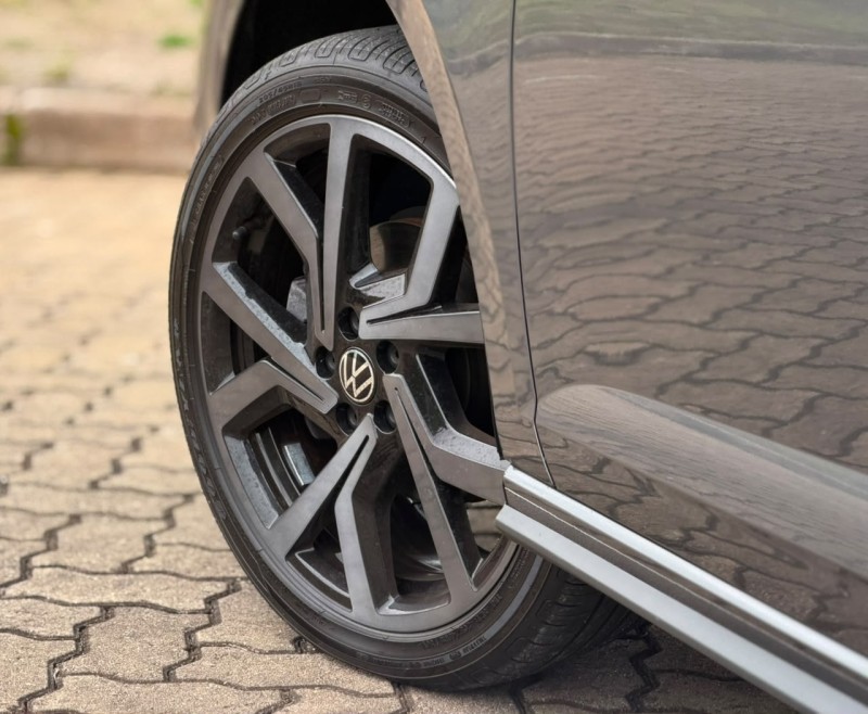 VIRTUS 1.4 250 TSI 16V EXCLUSIVE FLEX 4P AUTOMÁTICO - 2025 - DOIS IRMãOS