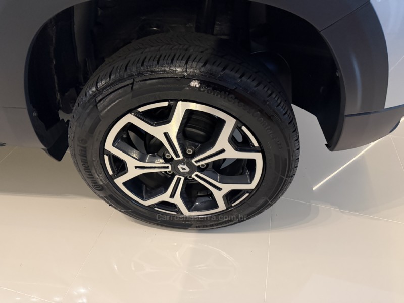 DUSTER 1.3 TCE ICONIC PLUS FLEX 4P AUTOMÁTICA - 2023 - CAXIAS DO SUL