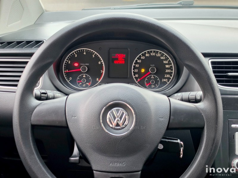 FOX 1.6 MI PRIME 8V FLEX 4P MANUAL - 2013 - NOVO HAMBURGO