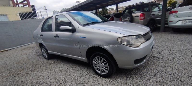 SIENA 1.0 MPI FIRE CELEBRATION 8V FLEX 4P MANUAL - 2008 - FARROUPILHA