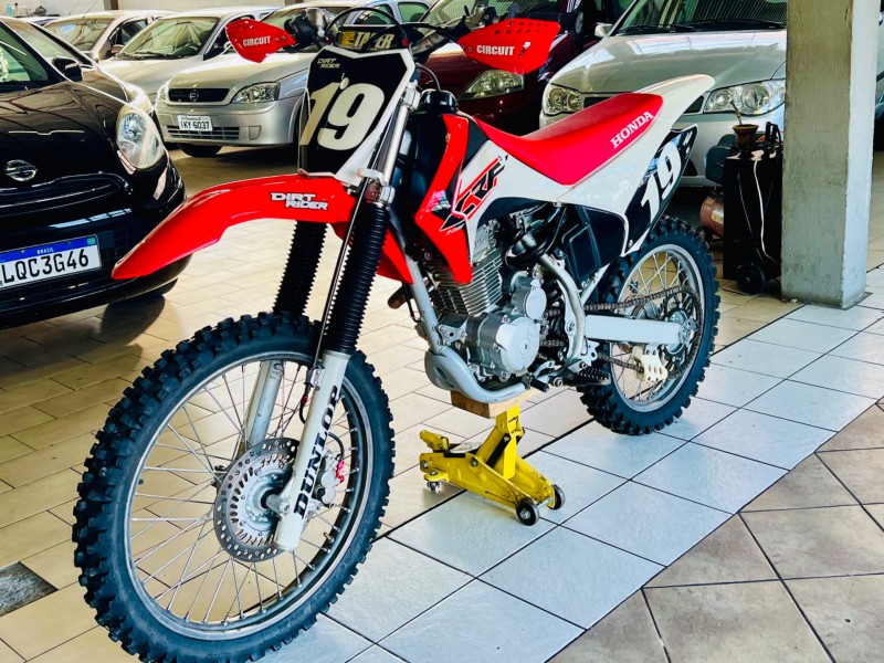 crf 230f  2016 caxias do sul