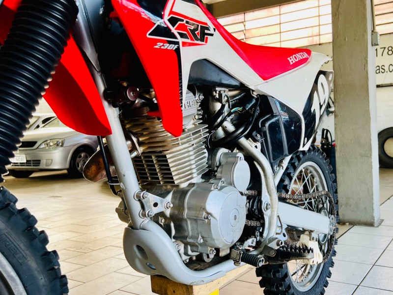 CRF 230F  - 2016 - CAXIAS DO SUL