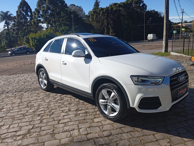 Q3 1.4 TFSI AMBIENTE FLEX 4P S TRONIC - 2016 - CAXIAS DO SUL