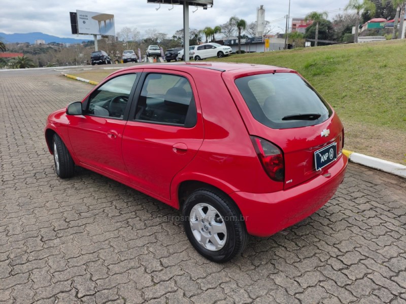 CELTA 1.0 MPFI LT 8V FLEX 4P MANUAL - 2015 - NOVA PETRóPOLIS