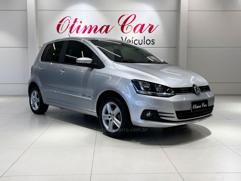 FOX 1.6 COMFORTLINE 8V FLEX 4P MANUAL - 2016 - FLORES DA CUNHA