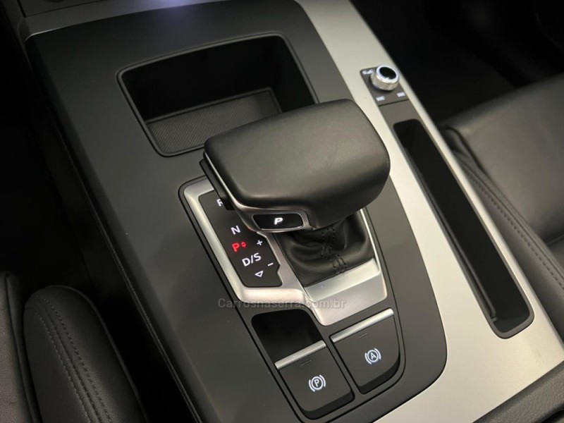 Q5 2.0 TFSI S-LINE S TRONIC 16V GASOLINA 4P AUTOMÁTICO - 2022 - FLORES DA CUNHA