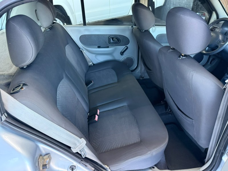 CLIO 1.6 EXPRESSION 16V FLEX 4P MANUAL - 2005 - CAXIAS DO SUL