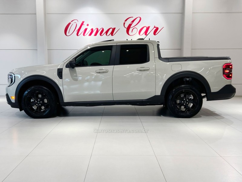 MAVERICK 2.0 LARIAT BLACK AWD ECOBOOST GASOLINA 4P AUTOMÁTICO - 2025 - FLORES DA CUNHA