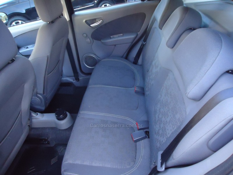 PALIO 1.0 MPI ATTRACTIVE 8V FLEX 4P MANUAL - 2013 - SANTA CLARA DO SUL