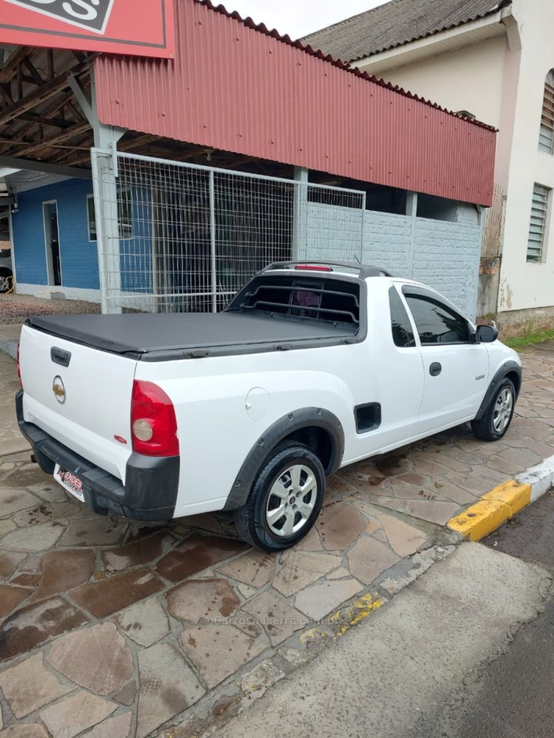 MONTANA 1.4 MPFI CONQUEST CS 8V FLEX 2P MANUAL - 2010 - TRêS COROAS