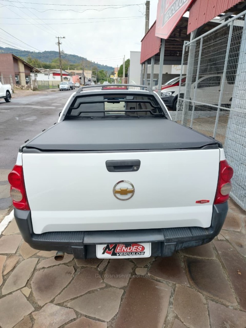 MONTANA 1.4 MPFI CONQUEST CS 8V FLEX 2P MANUAL - 2010 - TRêS COROAS