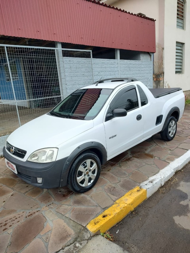 MONTANA 1.4 MPFI CONQUEST CS 8V FLEX 2P MANUAL