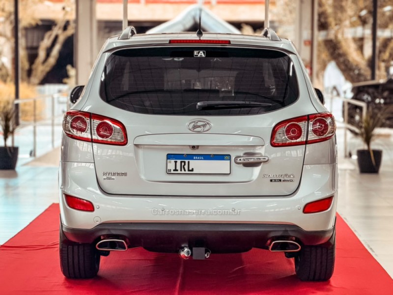 SANTA FÉ 3.5 MPFI GLS 7 LUGARES V6 24V 285CV GASOLINA 4P AUTOMÁTICO - 2011 - NOVA PRATA