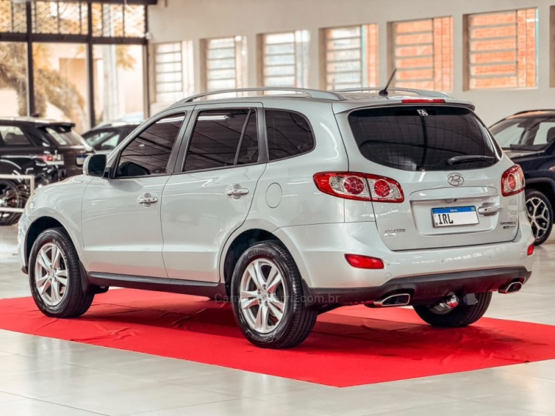 SANTA FÉ 3.5 MPFI GLS 7 LUGARES V6 24V 285CV GASOLINA 4P AUTOMÁTICO - 2011 - NOVA PRATA