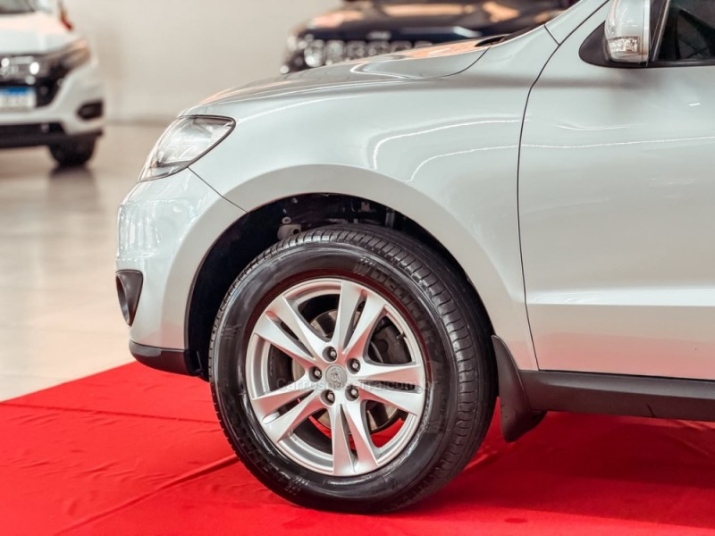 SANTA FÉ 3.5 MPFI GLS 7 LUGARES V6 24V 285CV GASOLINA 4P AUTOMÁTICO - 2011 - NOVA PRATA