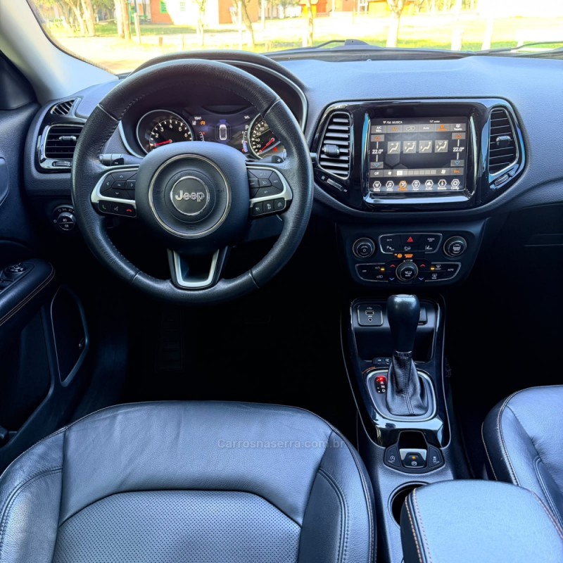 COMPASS 2.0 16V FLEX LIMITED AUTOMÁTICO - 2018 - VACARIA