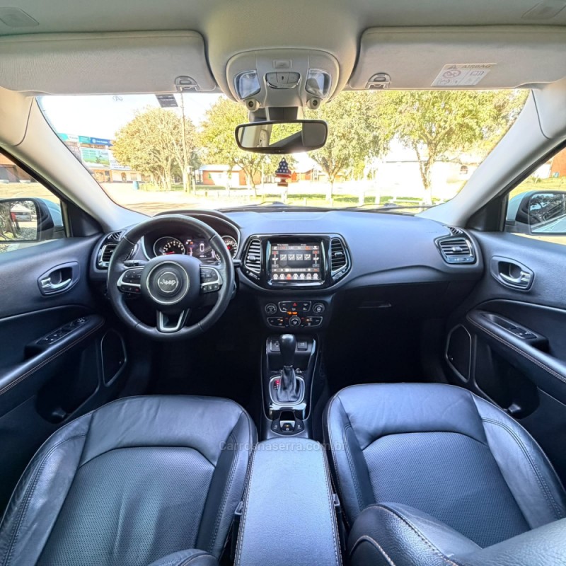 COMPASS 2.0 16V FLEX LIMITED AUTOMÁTICO - 2018 - VACARIA