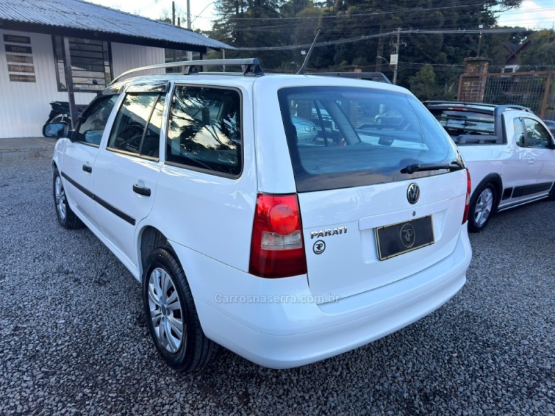 PARATI 1.6 MI 8V FLEX 4P MANUAL G.IV - 2011 - CANELA