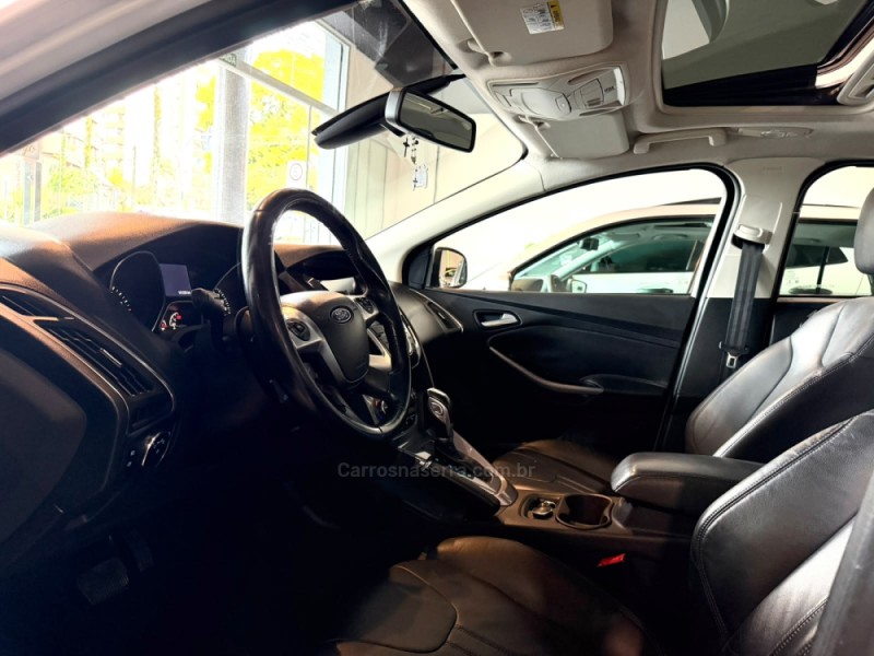 FOCUS 2.0 TITANIUM FASTBACK 16V FLEX 4P AUTOMÁTICO - 2015 - BENTO GONçALVES