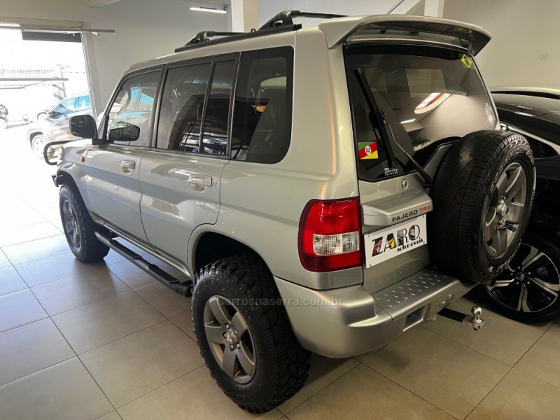 PAJERO TR4 2.0 4X4 16V 131CV GASOLINA 4P AUTOMÁTICO - 2004 - CARLOS BARBOSA