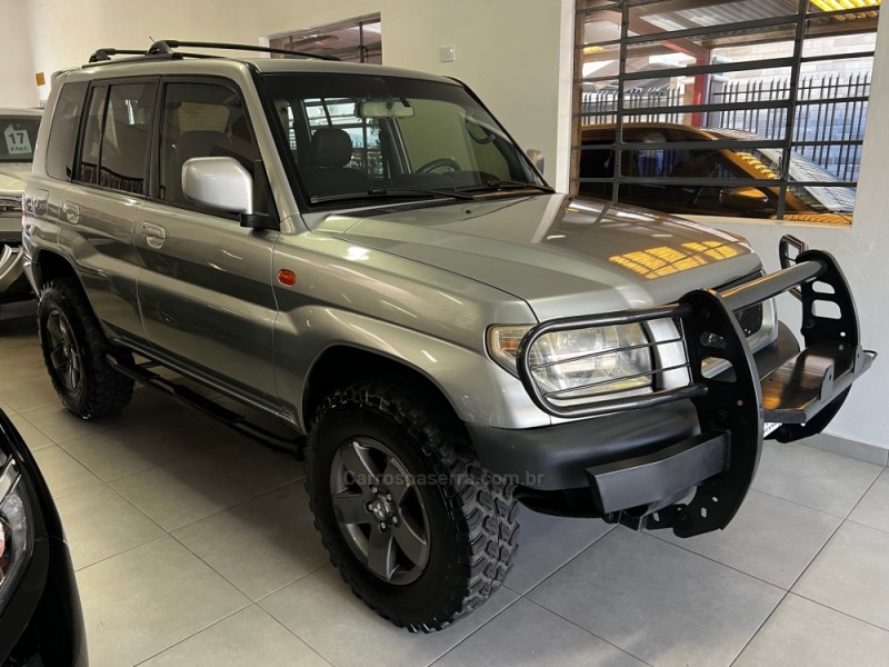 PAJERO TR4 2.0 4X4 16V 131CV GASOLINA 4P AUTOMÁTICO - 2004 - CARLOS BARBOSA