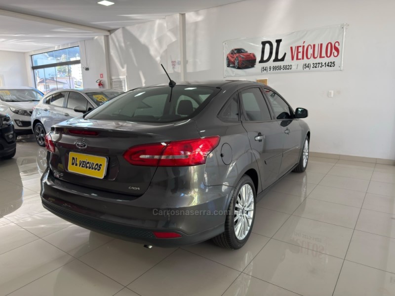 FOCUS 2.0 SE FASTBACK 16V FLEX 4P AUTOMÁTICO - 2018 - NOVA BASSANO