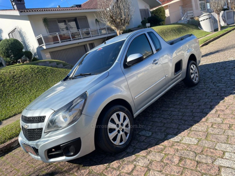 montana 1.4 mpfi ls cs 8v flex 2p manual 2012 porto alegre