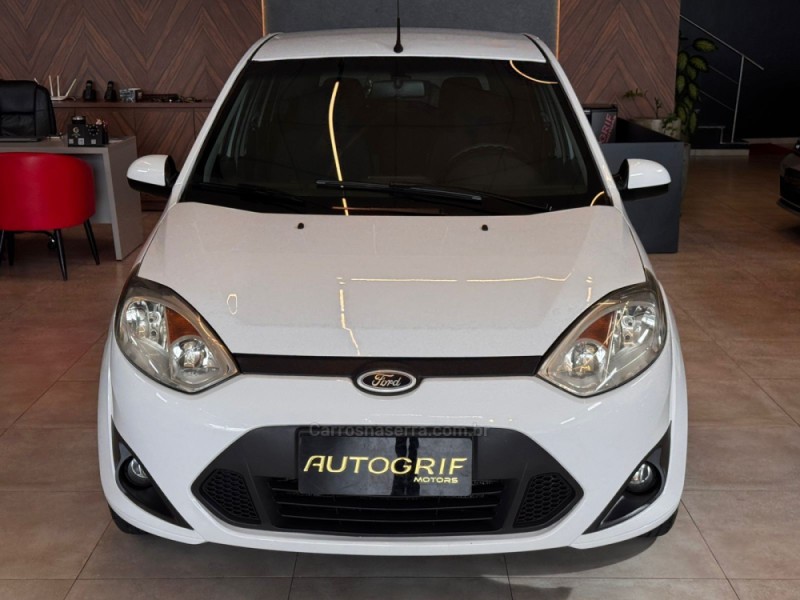 FIESTA 1.6 SE HATCH 16V FLEX 4P MANUAL - 2014 - CAMPO BOM