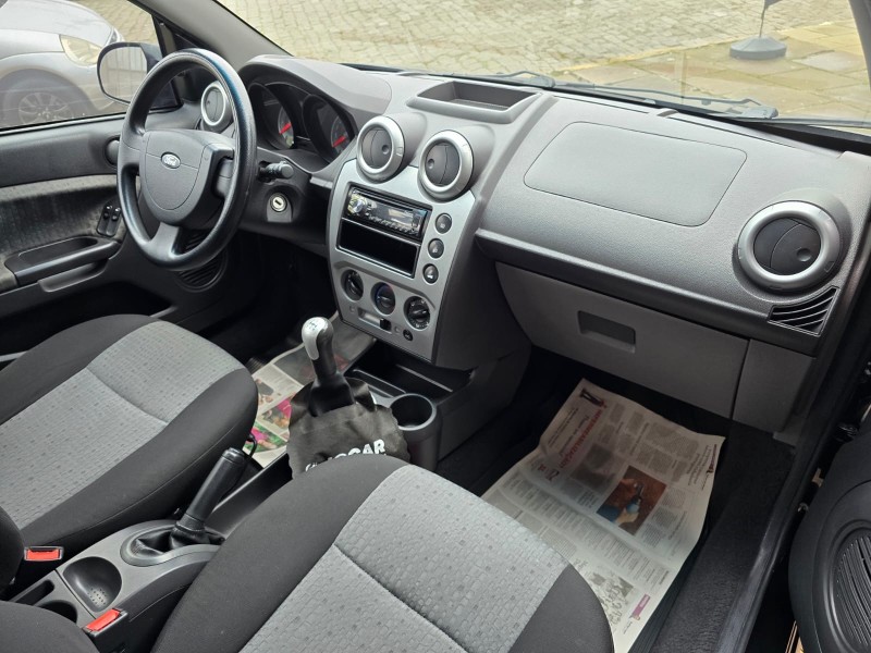 FIESTA 1.6 MPI CLASS SEDAN 8V FLEX 4P MANUAL - 2011 - FARROUPILHA
